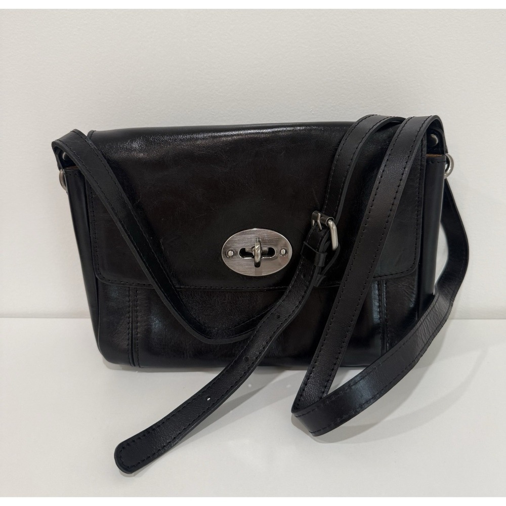 Patricia Nash Gradina Turn-Lock Flap Black Leather Crossbody Bag Purse‎